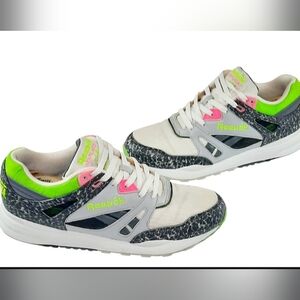Reebok Ventilator Vintage sneakers (1991) Chalk/Grey-Green-Pink - M45717